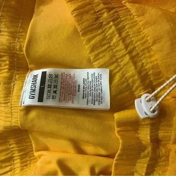 GymShark Orange & White Running Shorts size Large - Picture 7 of 8